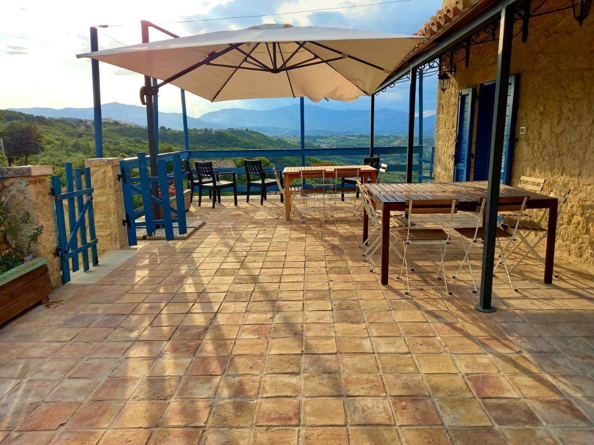 La Casa Dalle Finestre Blu Abbateggio