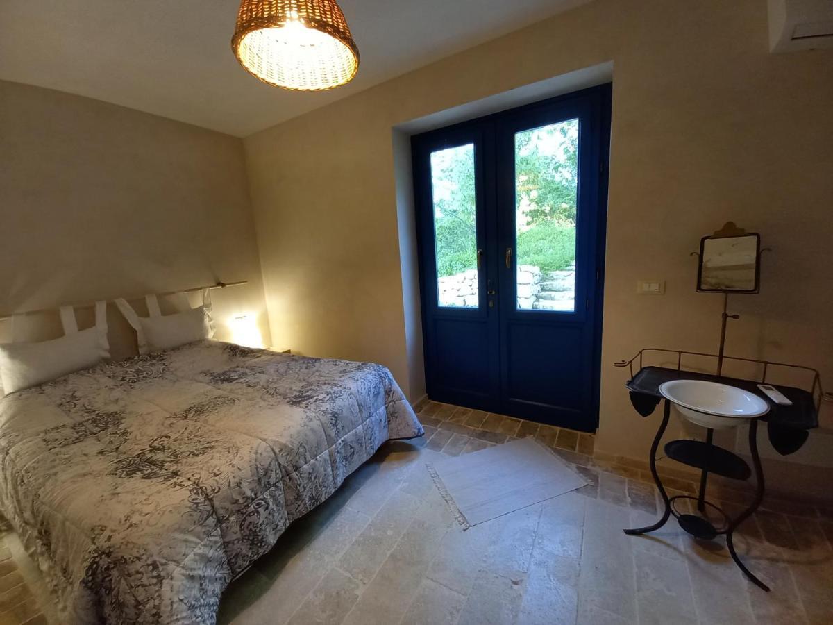 La Casa Dalle Finestre Blu *